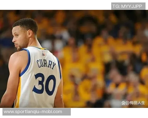 东契奇三分球达1500个仅用486场创NBA历史第二快纪录仅次于库里